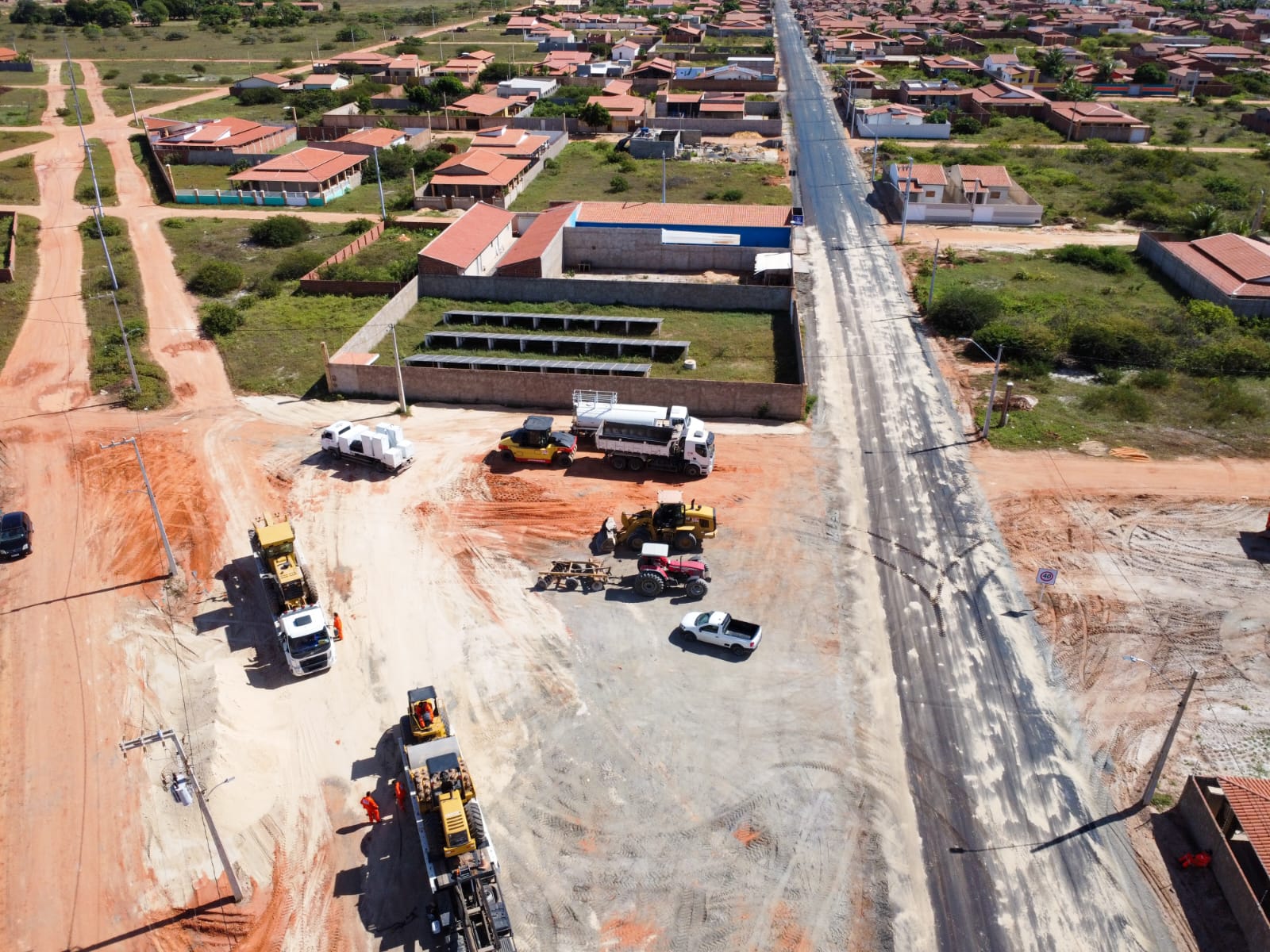 Obras a todo vapor: Confira a execução da obra no asfalto do bairro Jardim de Alicia