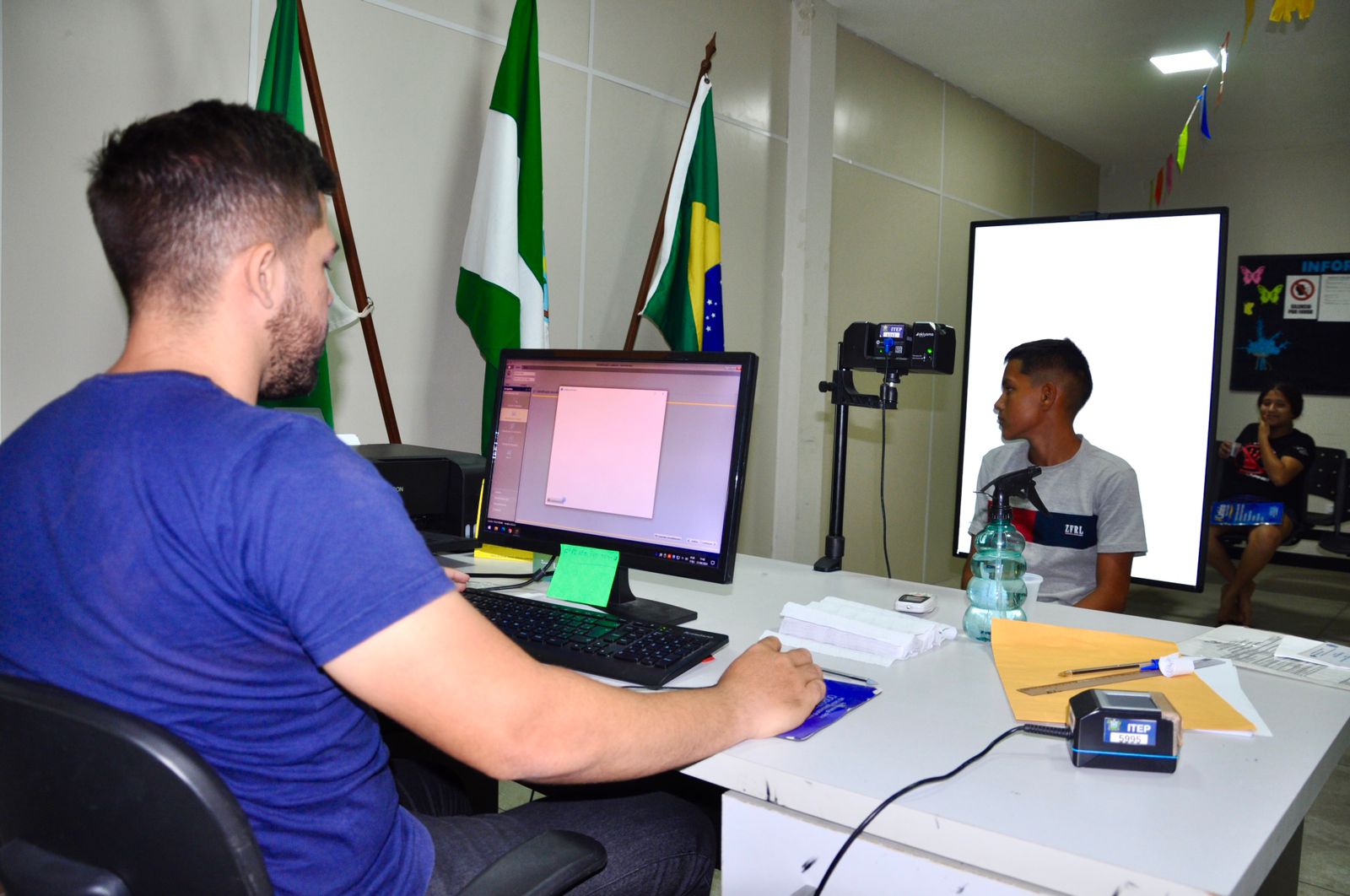 SEMTHAS realiza mutirão para emissão de RG com alunos da rede municipal de Tibau que irão aos jogos escolares