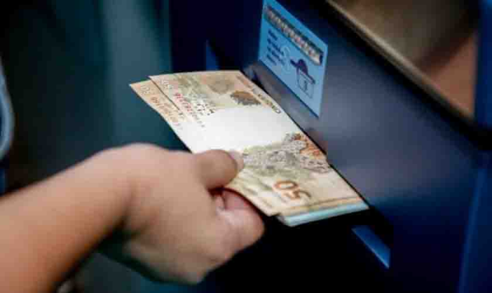 Tradição mantida em Tibau: Servidores Municipais têm salários pagos pontualmente em mais um mês